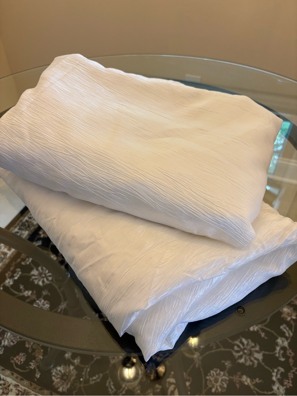 White Wrinkle Textured Polyester Tablecloths